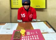 Nekat Jual Sabu di Bulan Puasa, Ibu Rumah Tangga Ditangkap Polisi