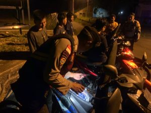Penuhi Keluhan Warga Saat Jumat Curhat, Polres Bintan dan Polsek Jajaran Lakukan Patroli, Bravo !
