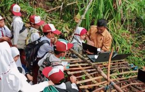 Agar Anak sekolah Dapat Mengakses Internet dengan Mudah dan lancar, LAMI Kepri Desak Pemkab Lingga Pemasangan Tower Telkomsel di Desa Mentuda 