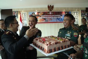 Sinergitas TNI-Polri Bersinar di Hari Bhayangkara ke-78 di Bintan