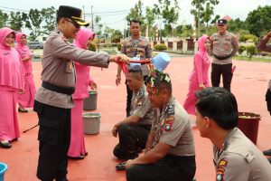 Upacara Kenaikan Pangkat di Polres Bintan: Komitmen untuk Pelayanan Prima