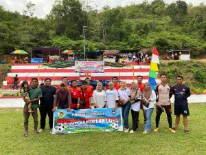 Pemuda Tambelan Raih Prestasi Lewat Turnamen Sepak Bola dan Donasi Untuk Masjid