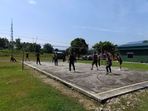 Olahraga Bersama Satgas Yonzipur 5/ABW dan Tentara Darat Malaysia: Mewujudkan Hidup Sehat dan Sinergitas TNI-TDM