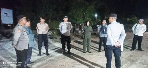 AKP Yohannes Pimpin Pengamanan Kampanye Dialogis Paslon Bupati-Wakil Bupati Rohul di Desa Pendalian