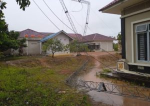 Tower di Kantor Camat Gunung Kijang Roboh Diterjang Angin Kencang, Tidak Ada Korban Jiwa