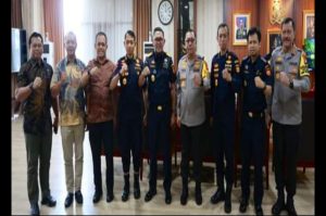 Kapolda Kepri dan DJBC Kepri Perkuat Sinergi untuk Pengawasan Perairan dan Penegakan Hukum
