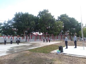 Perdana Kantor Baru, Bapas Batam Melaksanakan Upacara Peringatan Hari Kesaktian Pancasila