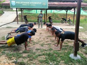 Satgas Pamtas Yonif Yonzipur 5/ABW Bangun Generasi Muda Yang Unggul Melalui Pembinaan Fisik Terpadu