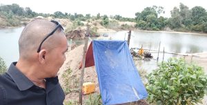 Aktivitas Mesin Penyedot Pasir di Teluk Bakau, Diduga untuk Kolam Ikan, Diharapkan Peninjauan Pihak Berwenang