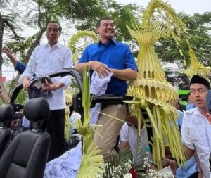 Jokowi Turun Gunung Dukung Luthfi-Yasin di Pilkada Jateng 2024, Meriahkan Pawai Budaya di Purwokerto