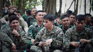 Prajurit Petarung Malaka Ajarkan 13th MEU (USMC) Teknik Bertahan Hidup di Alam Liar