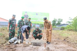 Pangdam XII/Tanjungpura Meletakkan Batu Pertama Pembangunan Kantor Koramil Singkawang Utara