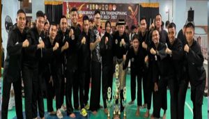Polda Kepri Raih Juara Umum di Kejuaraan Pencak Silat Tembuni Pendekar Open Championship 2024