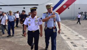Sejarah Baru dalam Hubungan Bilateral Indonesia-Filipina: Kapal Coast Guard Filipina Singgah di Dermaga Bitung