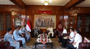 Kepala Bakamla RI Bahas Strategi Pengawasan Maritim dengan Menhan RI
