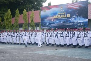 Prajurit Yonmarhanlan VI Makassar Tunjukkan Semangat Juang di HUT Armada ke-79 Meski Diguyur Hujan