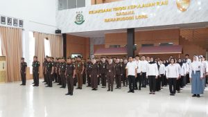 Kejati Kepri Gelar Upacara Peringatan Hari Anti Korupsi Sedunia 2024: Bersama Melawan Korupsi untuk Indonesia Maju