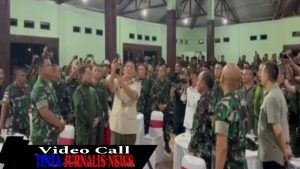 Presiden Prabowo Subianto Sapa Prajurit TNI di Papua Lewat Video Call