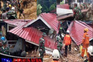 Kodim 0316/Batam Bersihkan Longsor di Tiban Koperasi