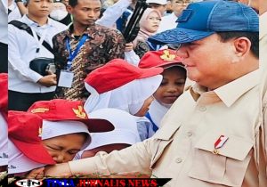 Presiden Prabowo Targetkan Seluruh Anak Indonesia Dapat Makan Bergizi Gratis Akhir 2025