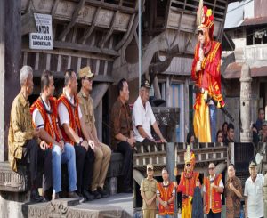 Bupati Nias Selatan Dampingi Kajatisu Kunjungi Desa Adat Bawomataluo, Dorong Pembentukan Rumah Restorative Justice