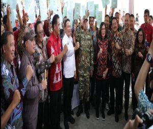 Menteri Nusron: Tanah Harus Punya Fungsi Sosial, 965 Sertipikat Diserahkan di Jawa Tengah