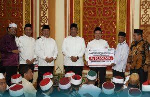 Gubernur Riau Mulai Safari Ramadhan di Rohul: Santunan, Infrastruktur, dan Doa untuk Riau Maju