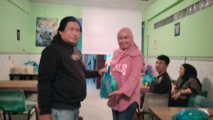 Timnas Indonesia Taklukkan Bahrain, Laba Laba Coffee Rayakan Kemenangan dengan Berbagi Sembako