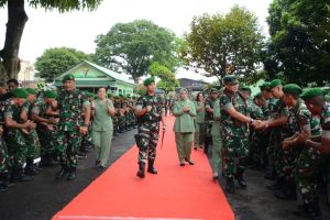Pangdam I/BB Apresiasi Prestasi Prajurit Yonif 123/RW, Beri Motivasi dan Semangat Menjelang Tugas Operasi