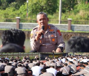 Kapolres Lingga Tekankan Pentingnya Tanggung Jawab dan Rasa Syukur dalam Pelayanan Publik