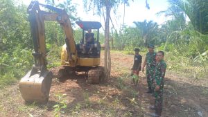 Kodim 0315 Tanjungpinang Buka Jalan Baru 3 Km di Desa Panggak Laut lewat Program TMMD ke-124