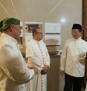 Jalan Santai Kerukunan Lintas Agama Warnai Peringatan 218 Tahun Keuskupan Agung Jakarta