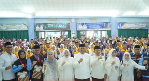 Suasana Haru Iringi Pelepasan 445 Jamaah Calon Haji Kloter 9 Embarkasi Batam