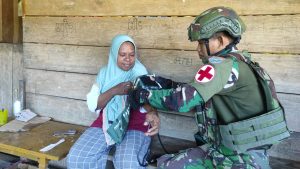 Satgas Yonif 642/Kps Laksanakan Yankes Gratis 