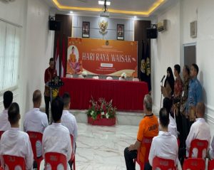 Peringati Waisak 2569 BE, Lapas Batam Berikan Remisi Khusus kepada 14 Warga Binaan