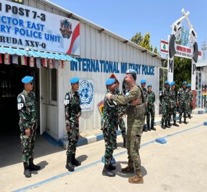 Satgas MPU XXV-Q/UNIFIL Gelar Badge Exchange Bersama Spanish Military Police Detachment di Lebanon