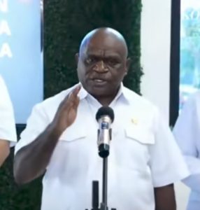 Menteri HAM Natalius Pigai: Kirim Anak Bermasalah ke Barak TNI Tidak Langgar HAM