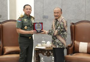 Panglima TNI Terima Audiensi Dewan Pembimbing Senior IKAHAN, Bahas Penguatan Hubungan Bilateral Indonesia-Australia