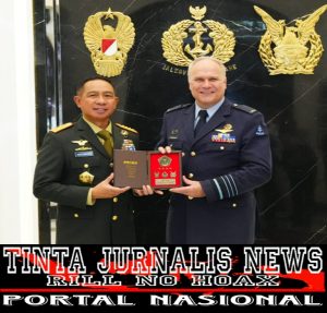 Panglima TNI dan Panglima Angkatan Bersenjata Belanda Bahas Peningkatan Kerja Sama Militer