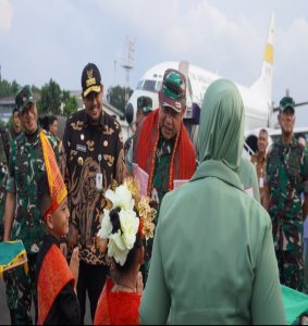 Kasdam I/Bukit Barisan Sambut Kunjungan Kerja KASAD Jenderal TNI Maruli Simanjuntak di Medan