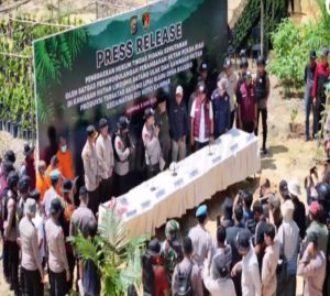 Empat Pengelola Sawit Ilegal Diciduk Polda Riau di Hutan Lindung Kampar, Terancam 10 Tahun Penjara!