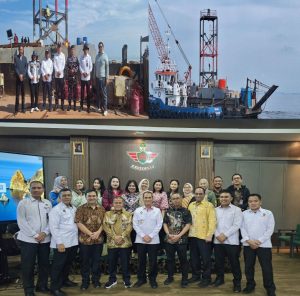 Kemenko Polhukam Tinjau Proyek Strategis di Perbatasan: Pastikan Menara Suar Karang Singa Berdiri Kokoh di Ujung Kepri