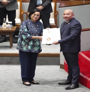 Sri Mulyani Hadiri Rapat Paripurna DPR RI, Dengarkan Pandangan Fraksi Soal Pertanggungjawaban APBN 2024