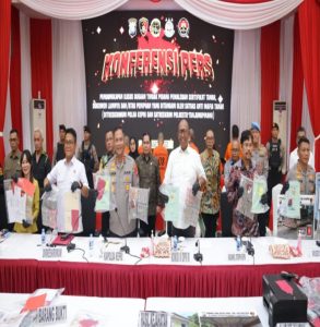 Kasus Mafia Tanah Kepri: Publik Terwaowww Saat Penangkapan, Kini Bungkam Saat Para Tersangka Bebas