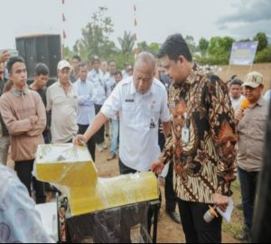 Bobby Nasution Serap Langsung Aspirasi Petani Taput, Instruksikan Bantuan Alsintan dan Mesin Pengering Jagung