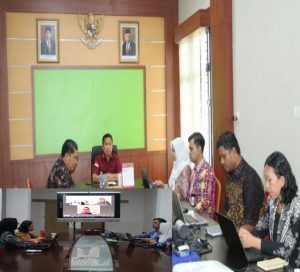 Kanwil Kemenkum Kepri dan Pemkab Kepulauan Anambas Sepakati Perubahan Bentuk Hukum Piagam Penghargaan Intern