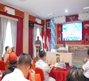 Peringati Hari Lalu Lintas Bhayangkara ke-70, Polres Rokan Hulu Salurkan Bantuan Sembako untuk Pengendara Becak