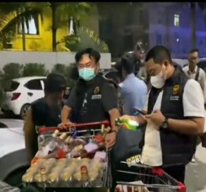 Razia Gabungan Bea Cukai dan Imigrasi Grebek Panda Club Batam, Temukan Minuman Ilegal dan WNA