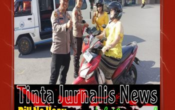 Polsek Tanjungpinang Kota Bagikan 300 Bendera Merah Putih, Bangkitkan Semangat Nasionalisme Sambut HUT ke-81 RI